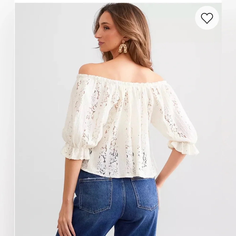 NWT MUSE Lace Cropped Top Ivory Lace Blouse Women’s Size XS & S